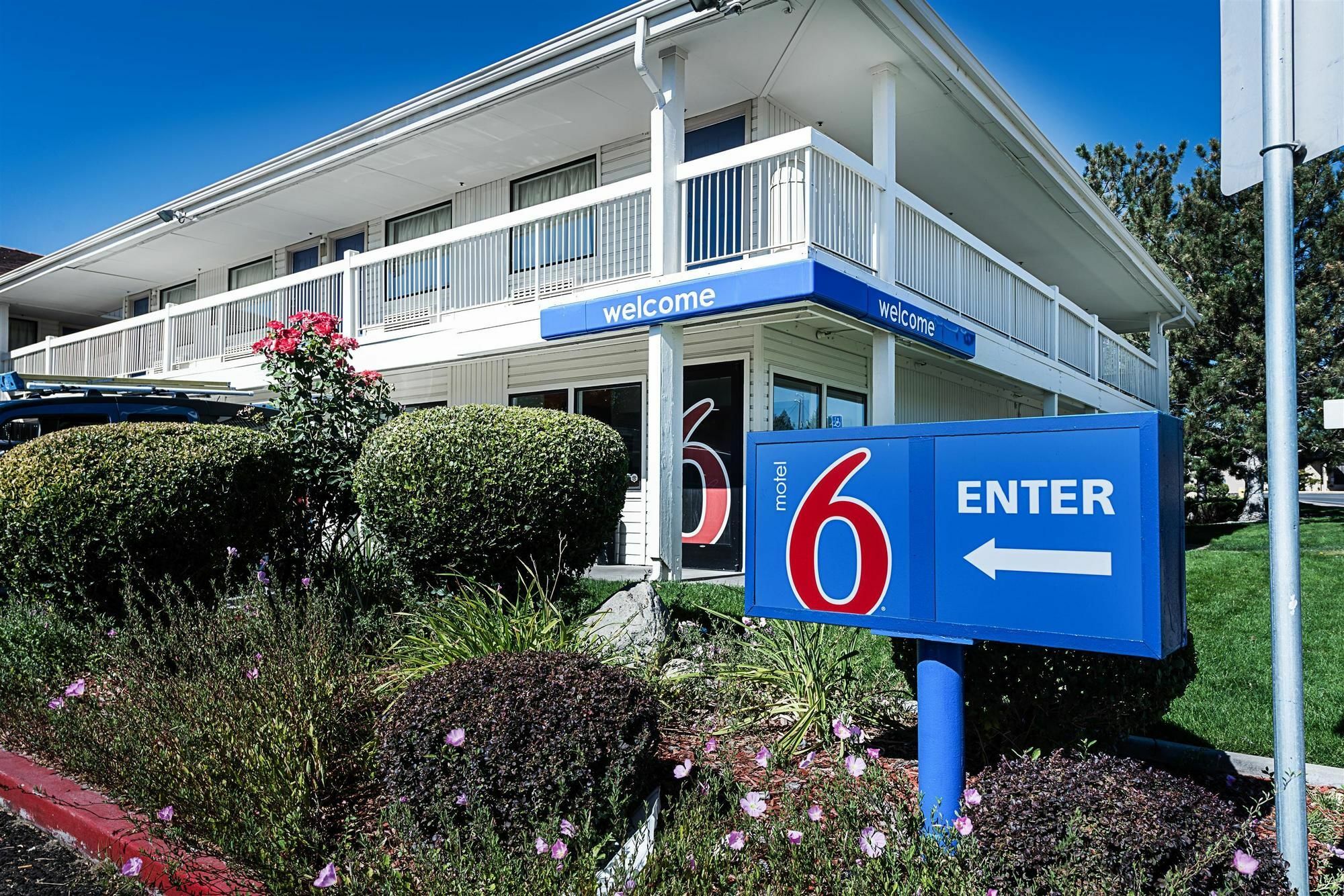 Motel 6-Sparks, Nv - Airport - Спаркс Екстериор снимка