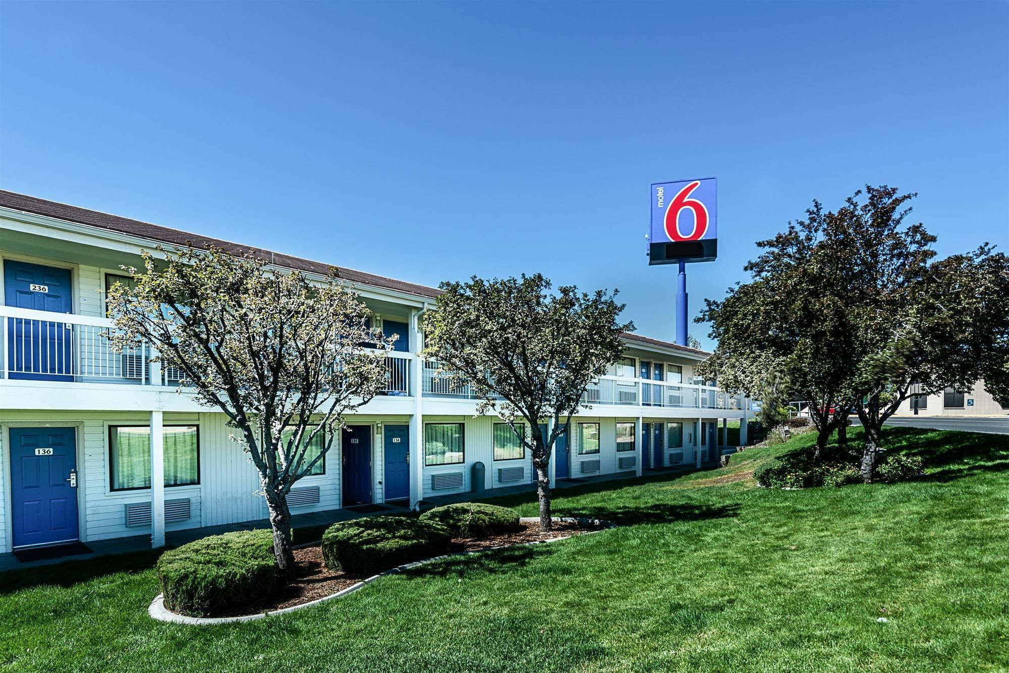 Motel 6-Sparks, Nv - Airport - Спаркс Екстериор снимка