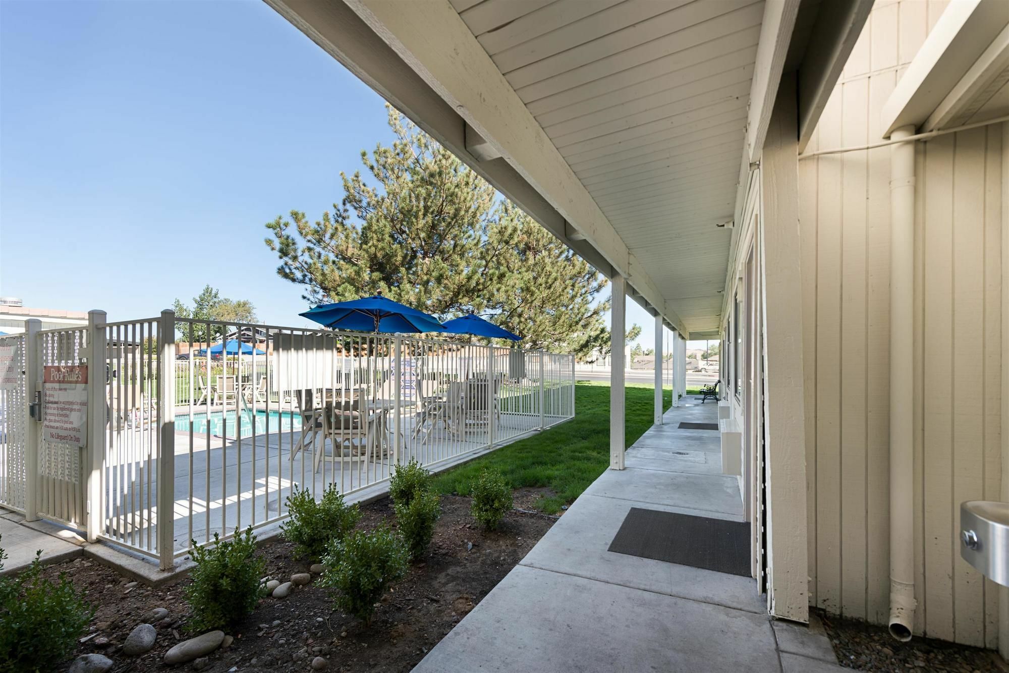 Motel 6-Sparks, Nv - Airport - Спаркс Екстериор снимка