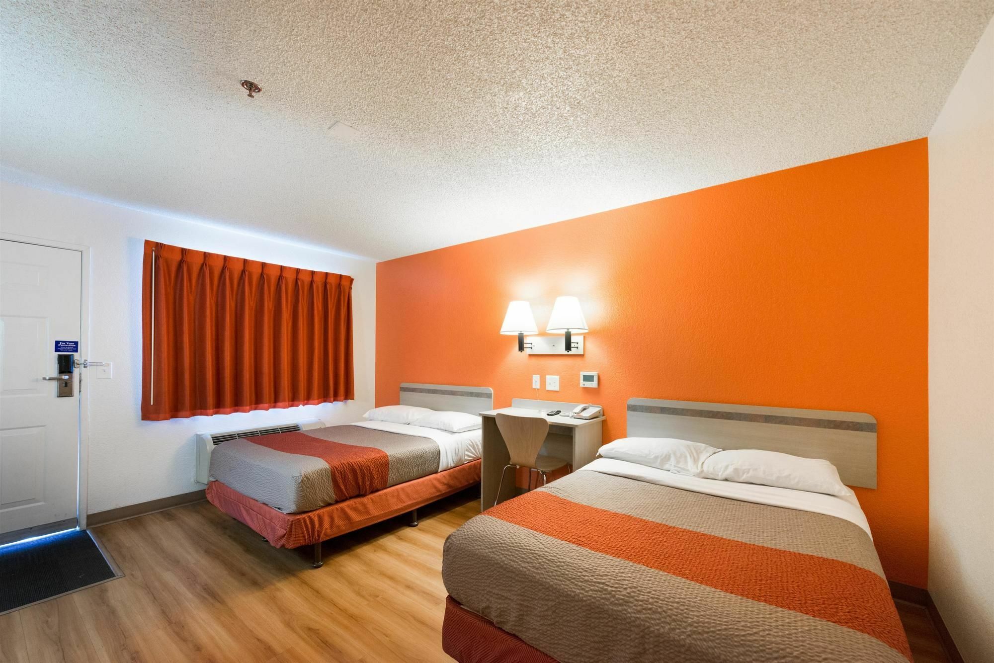 Motel 6-Sparks, Nv - Airport - Спаркс Екстериор снимка