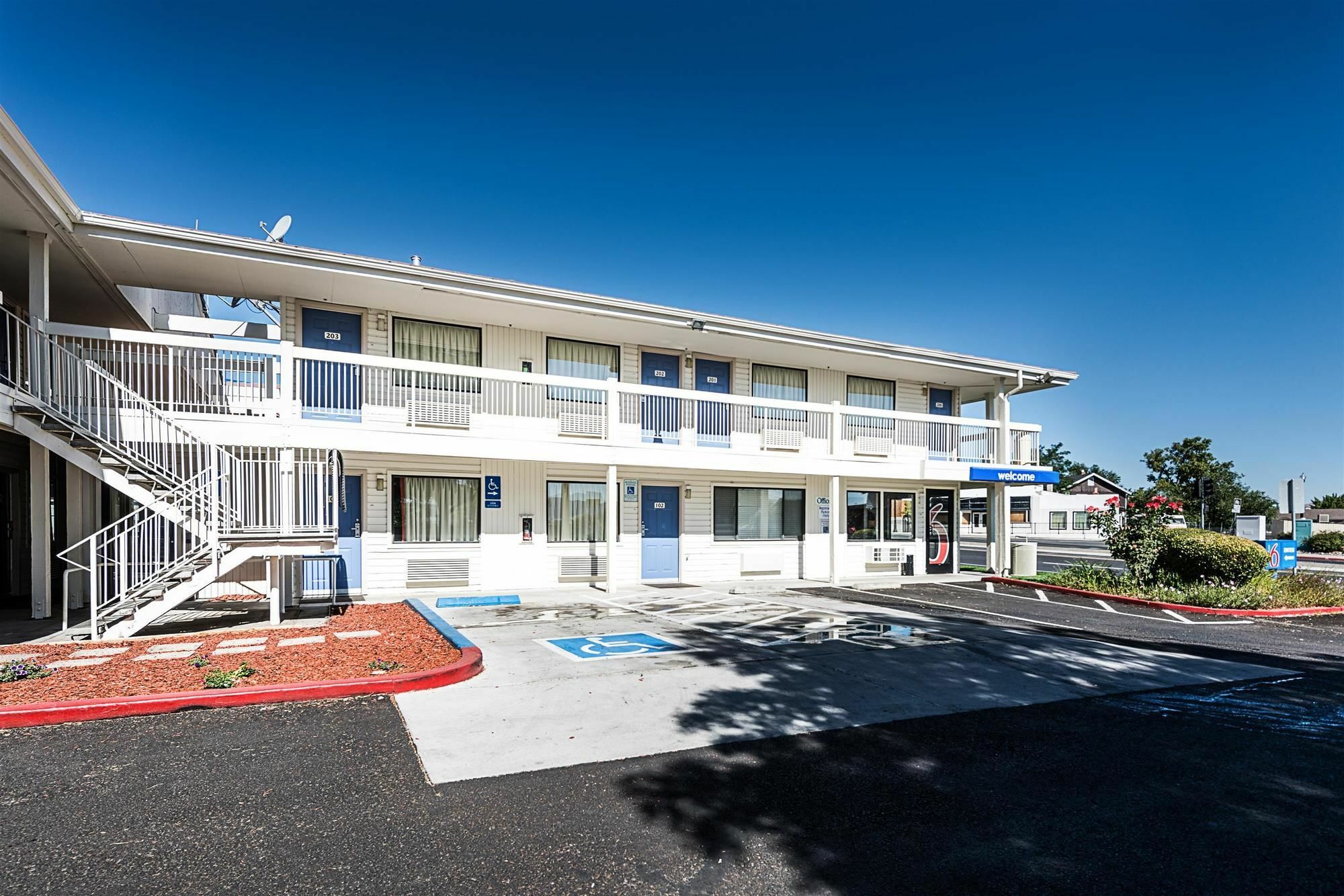 Motel 6-Sparks, Nv - Airport - Спаркс Екстериор снимка